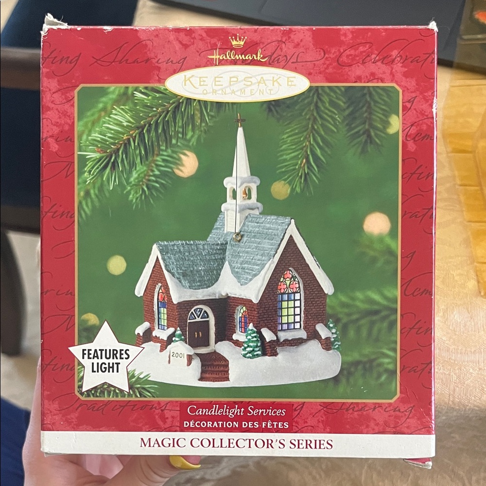 Hallmark Keepsake Candlelight Services Ornament 2001